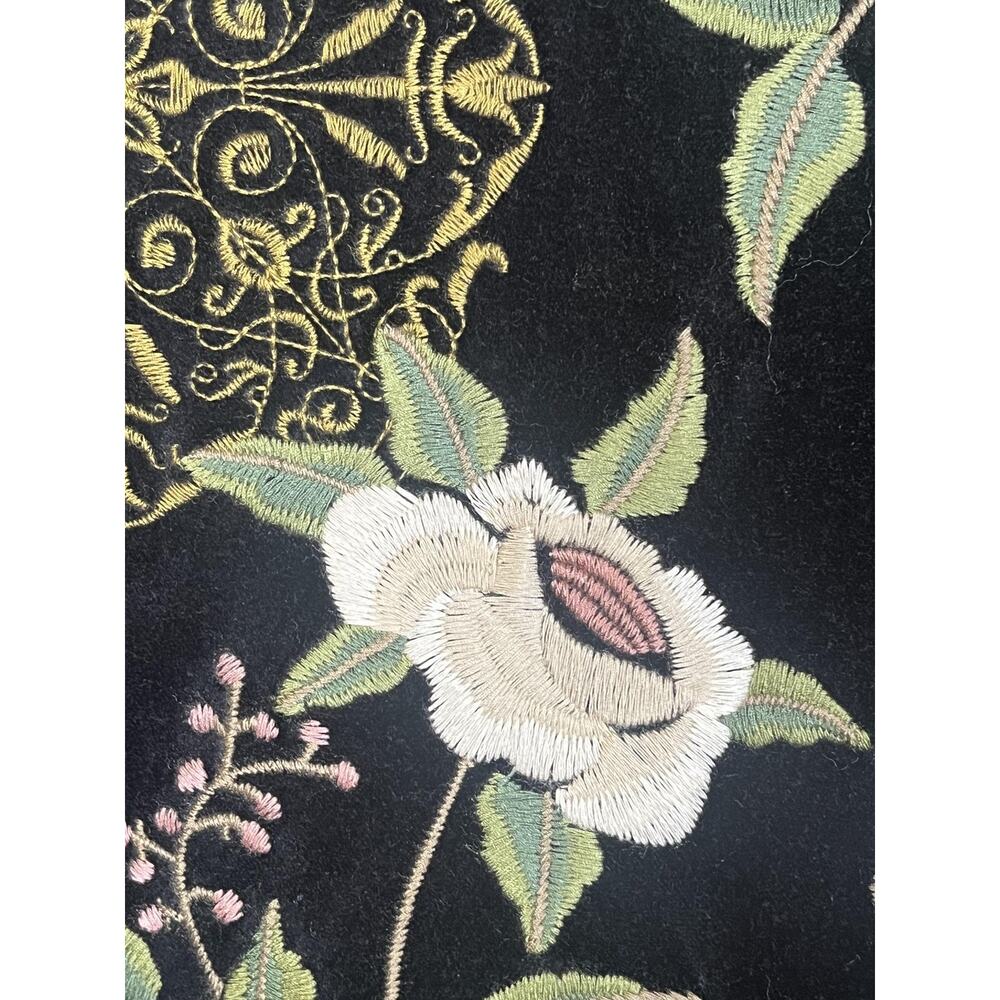 CAbi Coat Womens 6 Black Velvet Embroidered Floral Rose Boho Mid Length Jacket - Picture 9 of 15